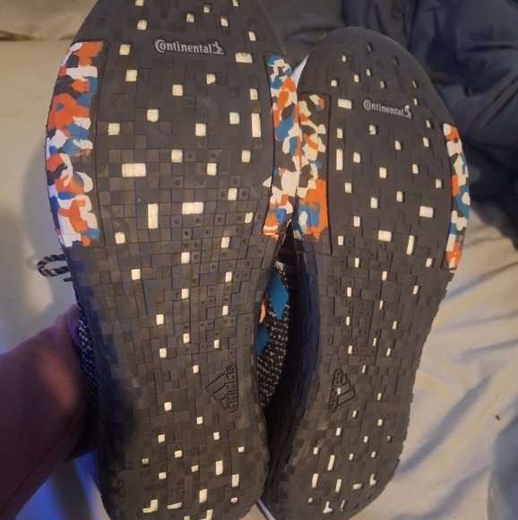 Adidas Black, Orange and Blue Boost HD - Picture 4 of 5